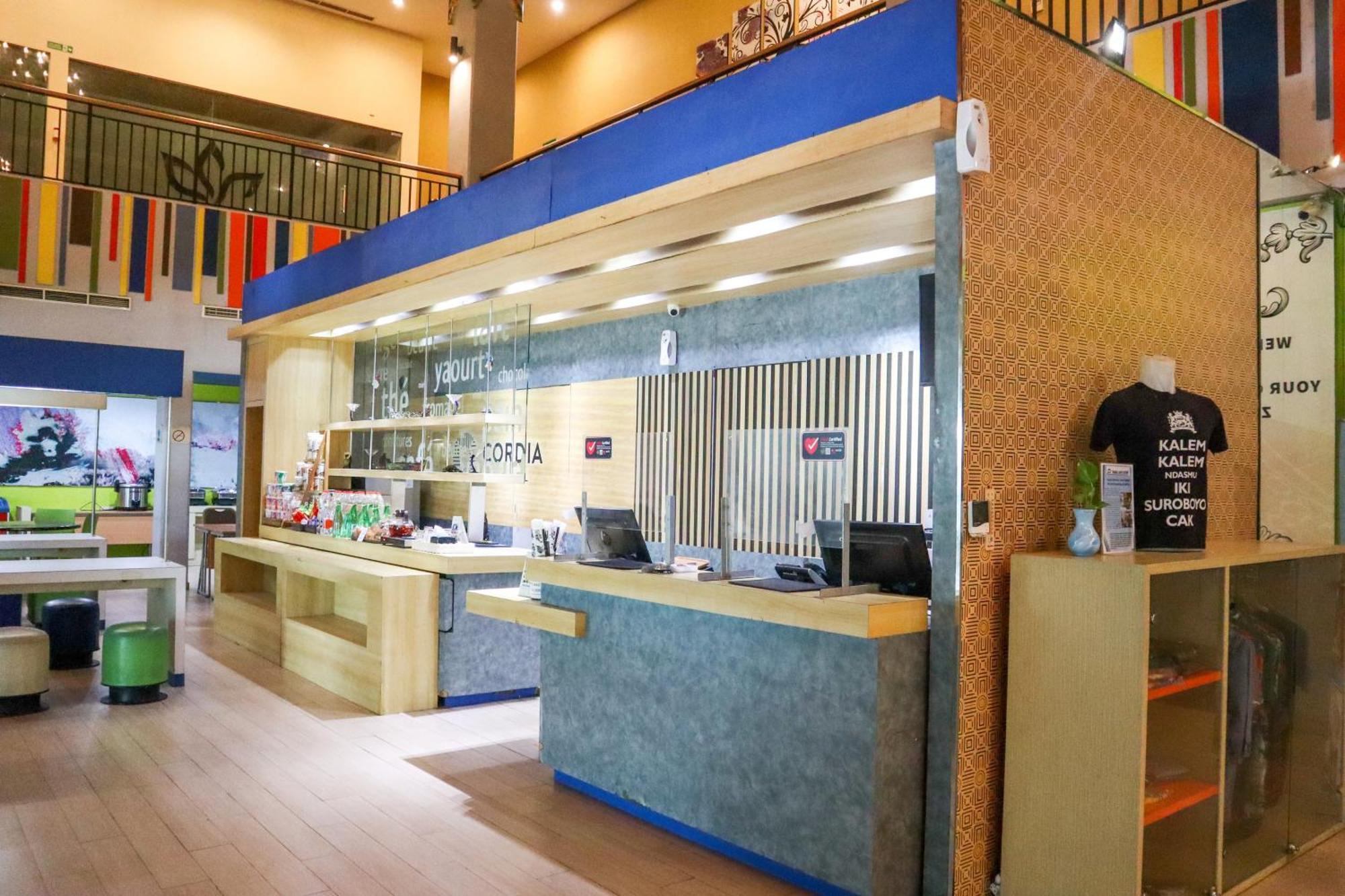 Cordia Hotel Surabaya Airport - Hotel Dalam Bandara - Formerly Ibis Budget Surabaya Airport 시도알조 외부 사진