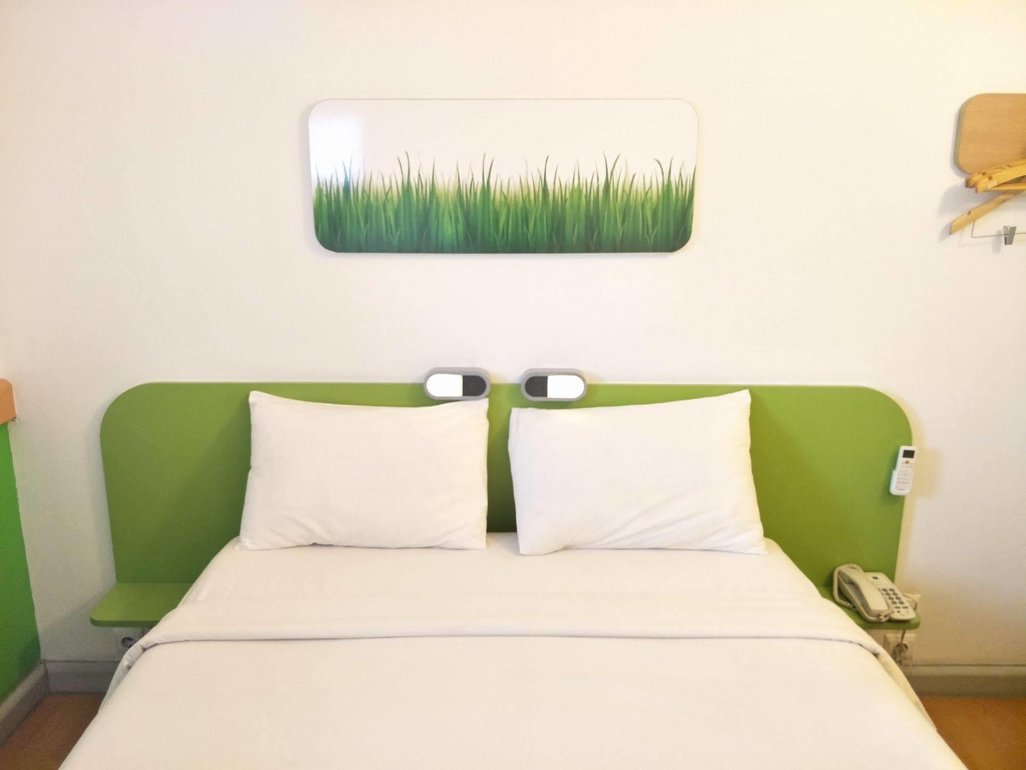 Cordia Hotel Surabaya Airport - Hotel Dalam Bandara - Formerly Ibis Budget Surabaya Airport 시도알조 외부 사진
