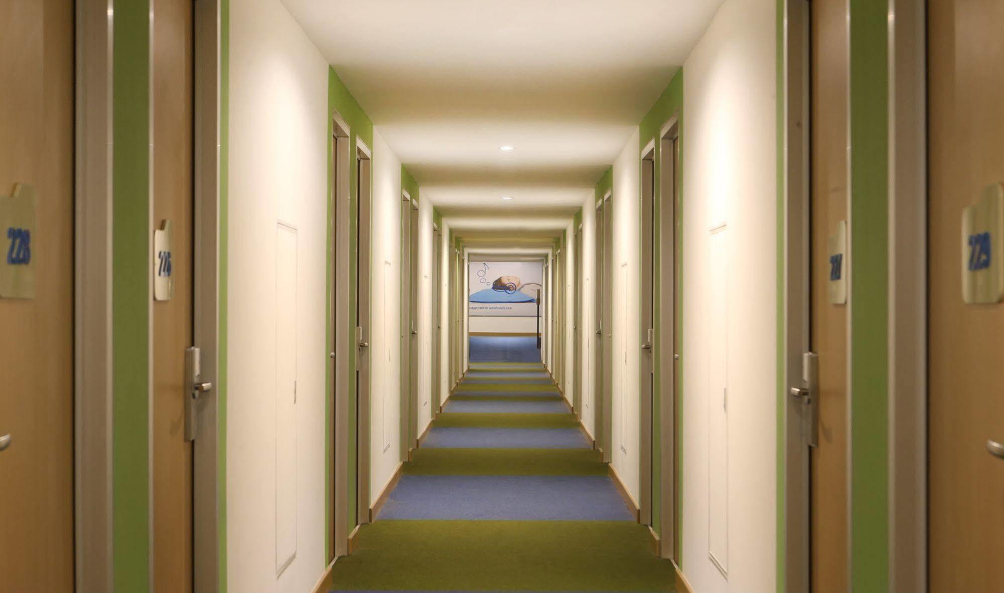 Cordia Hotel Surabaya Airport - Hotel Dalam Bandara - Formerly Ibis Budget Surabaya Airport 시도알조 외부 사진