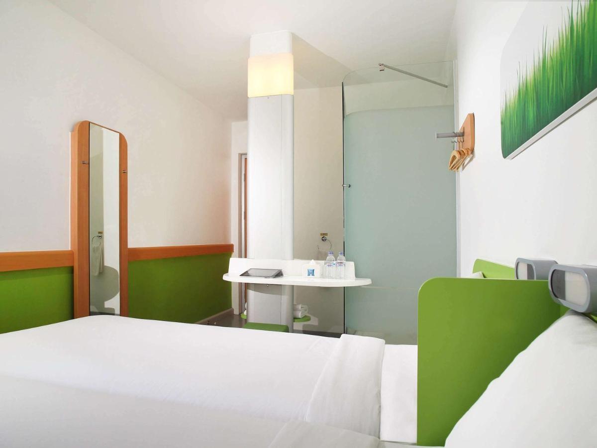 Cordia Hotel Surabaya Airport - Hotel Dalam Bandara - Formerly Ibis Budget Surabaya Airport 시도알조 외부 사진